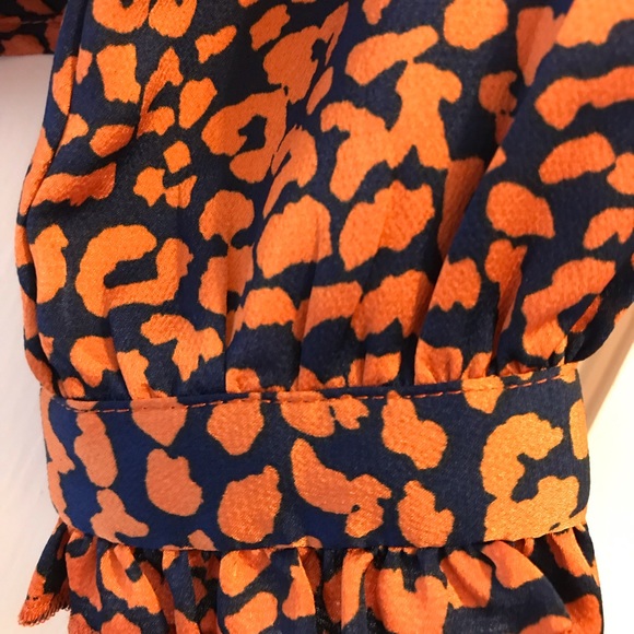 Blouse - Picture 2 of 3